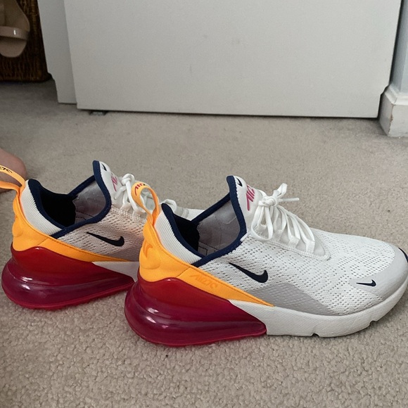 Nike Air Max 270 - Picture 5 of 5